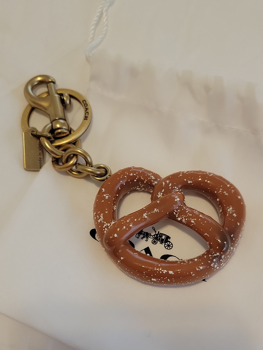 NWOT Coach Pretzel Charm - Picture 6 of 7
